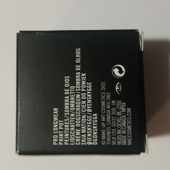 MAC Clearwater Pro Longwear Paint Pot - Picture 7 of 8